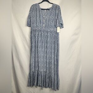 Sapphire 1X
bohemian-inspired design
 with a button-down/slit